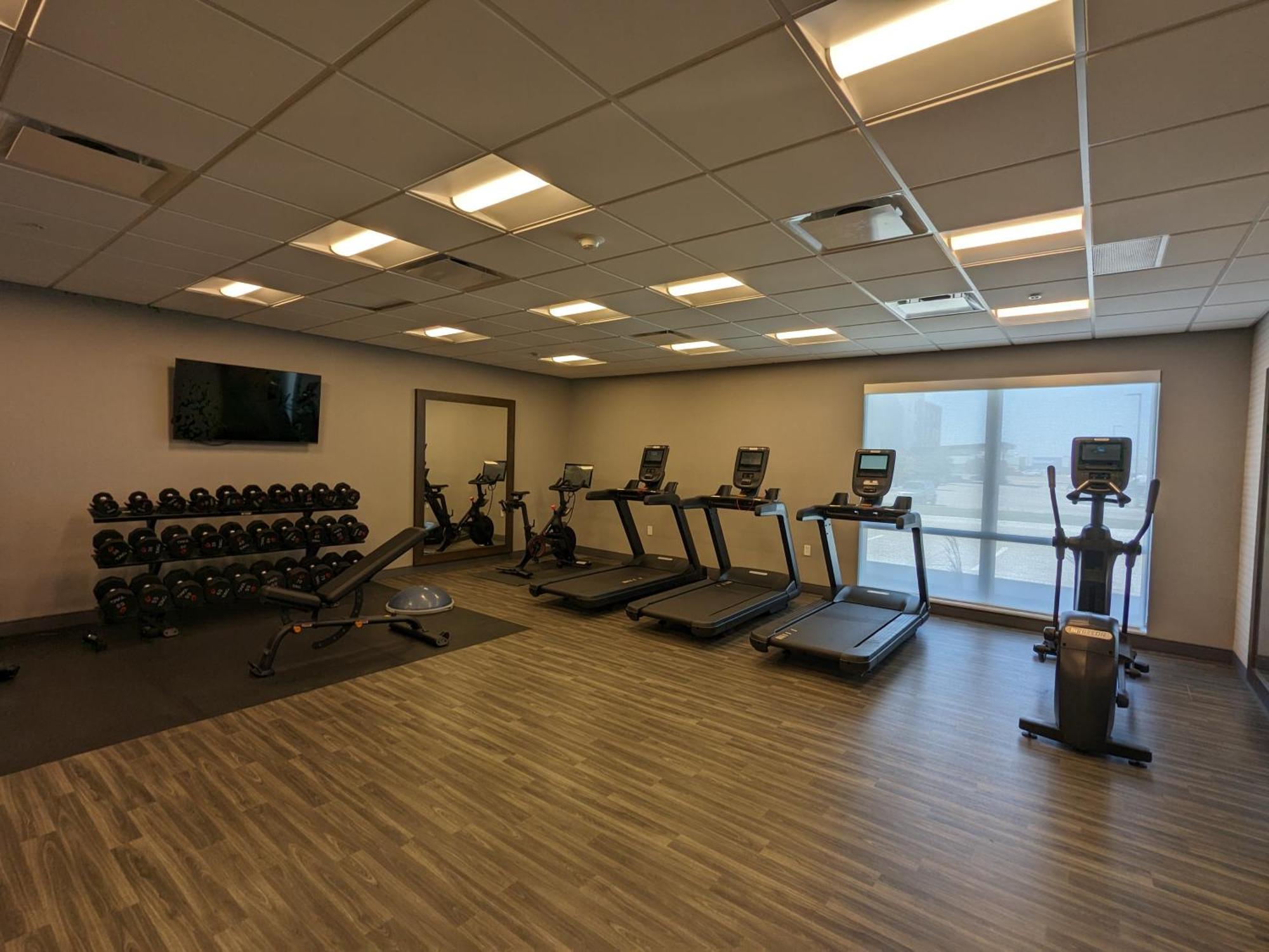Hampton Inn Огаллала Экстерьер фото